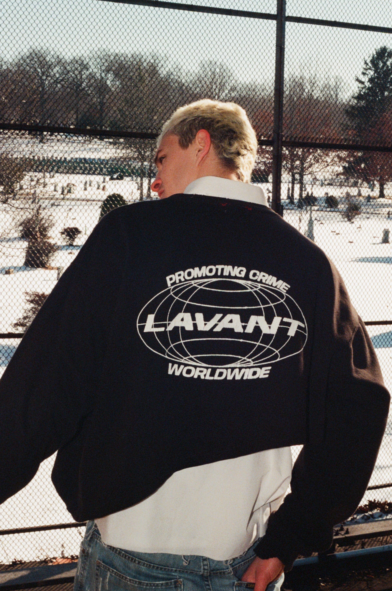 WORLDWIDE SLANT CUT CREW